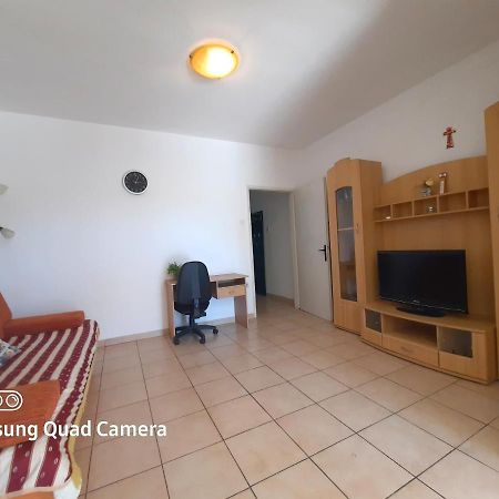 Apartman Samblic Krk Town Exterior foto